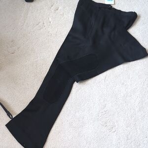 Carl Meyers Black Jods